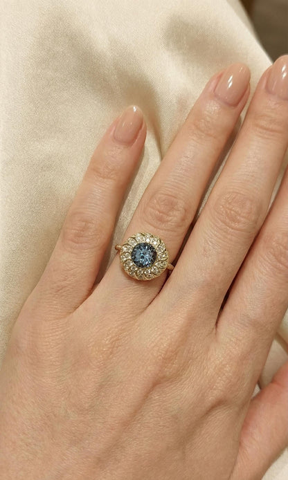 Round Aquamarine Band