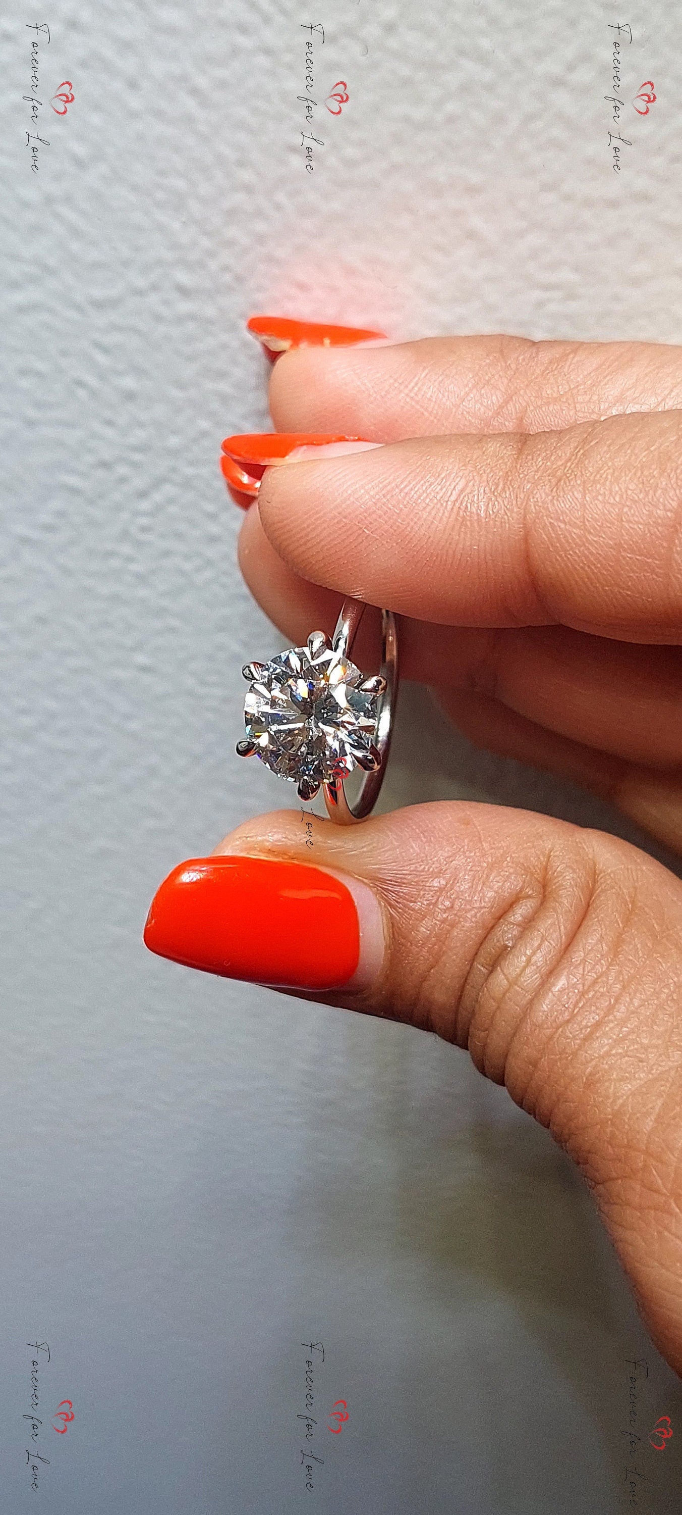3 Ct IGI Certified Round Lab Diamond Solitaire Engagement Ring