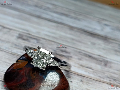 1 Ct Radiant Diamond Engagement Ring