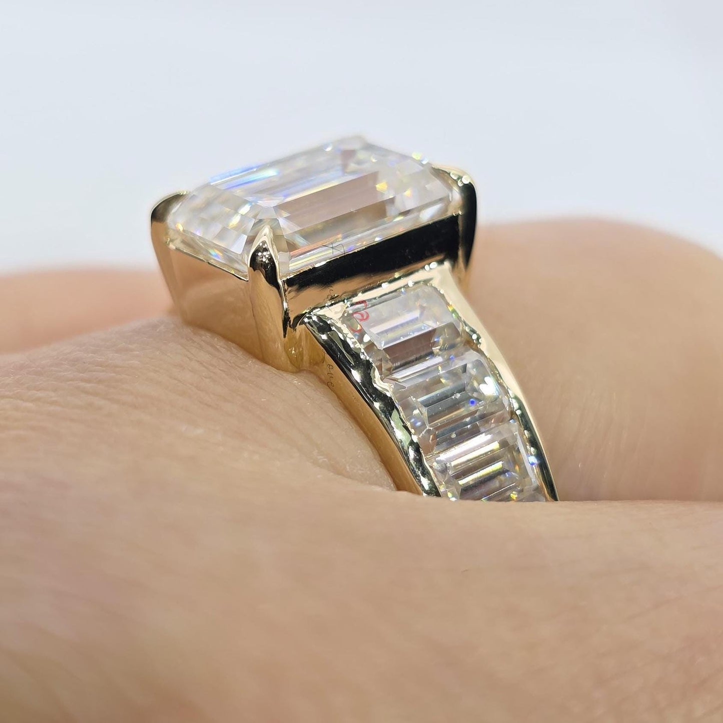 Bague de fiançailles diamant émeraude Emerald cut 1Ct Moissanite taille brillant engagement ring in Gold or Platinum — custom handcrafted by Forever For Love