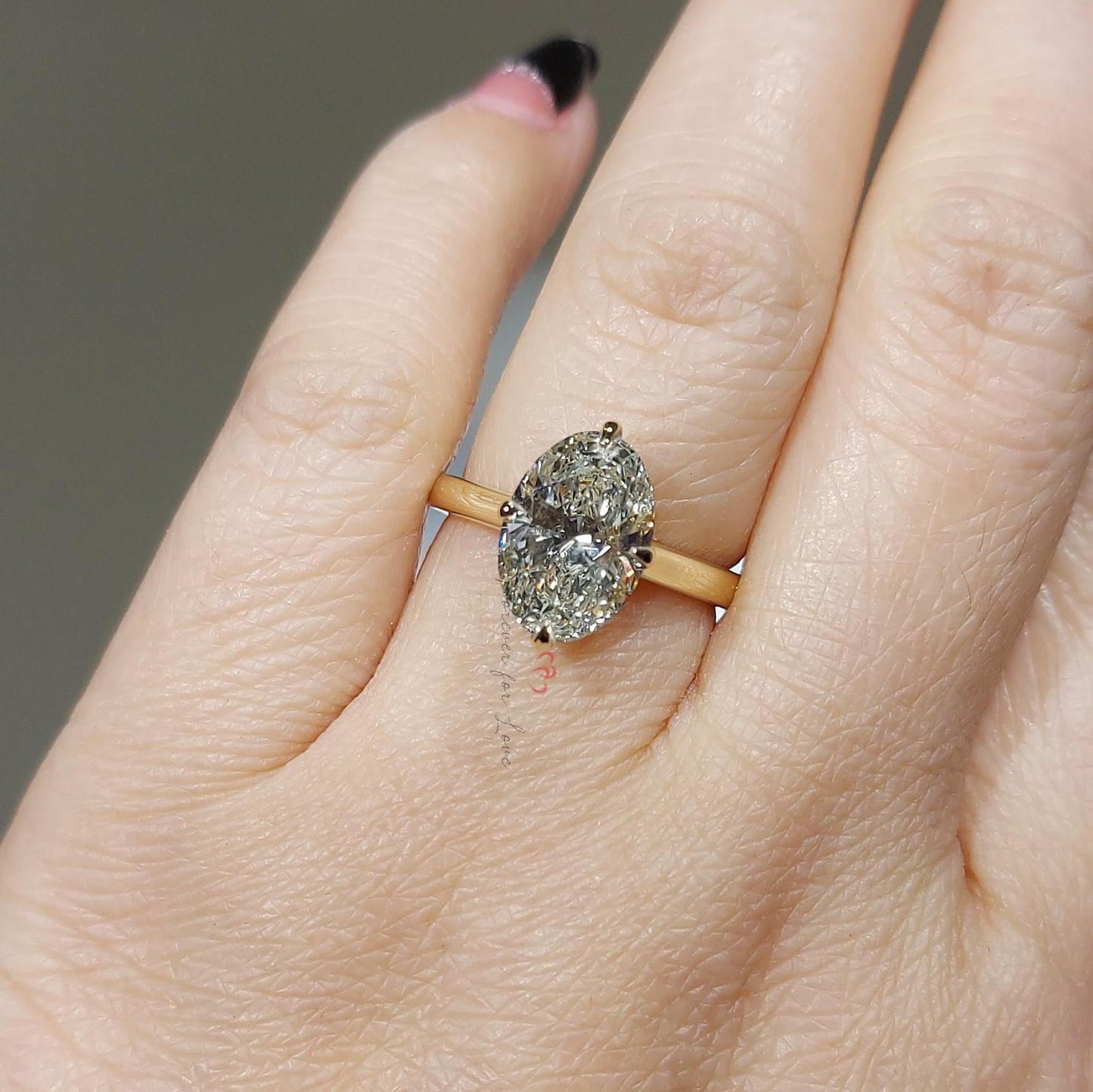 3,5 Karat IGI-zertifizierter ovaler Labor-Diamant Verlobungsring mit verstecktem Halo Oval cut Moissanite engagement ring in 935 Argentium Silber — custom handcrafted by Forever For Love