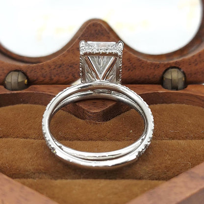 3.5 Ct IGI Certified Radiant Lab Diamond Halo Ring