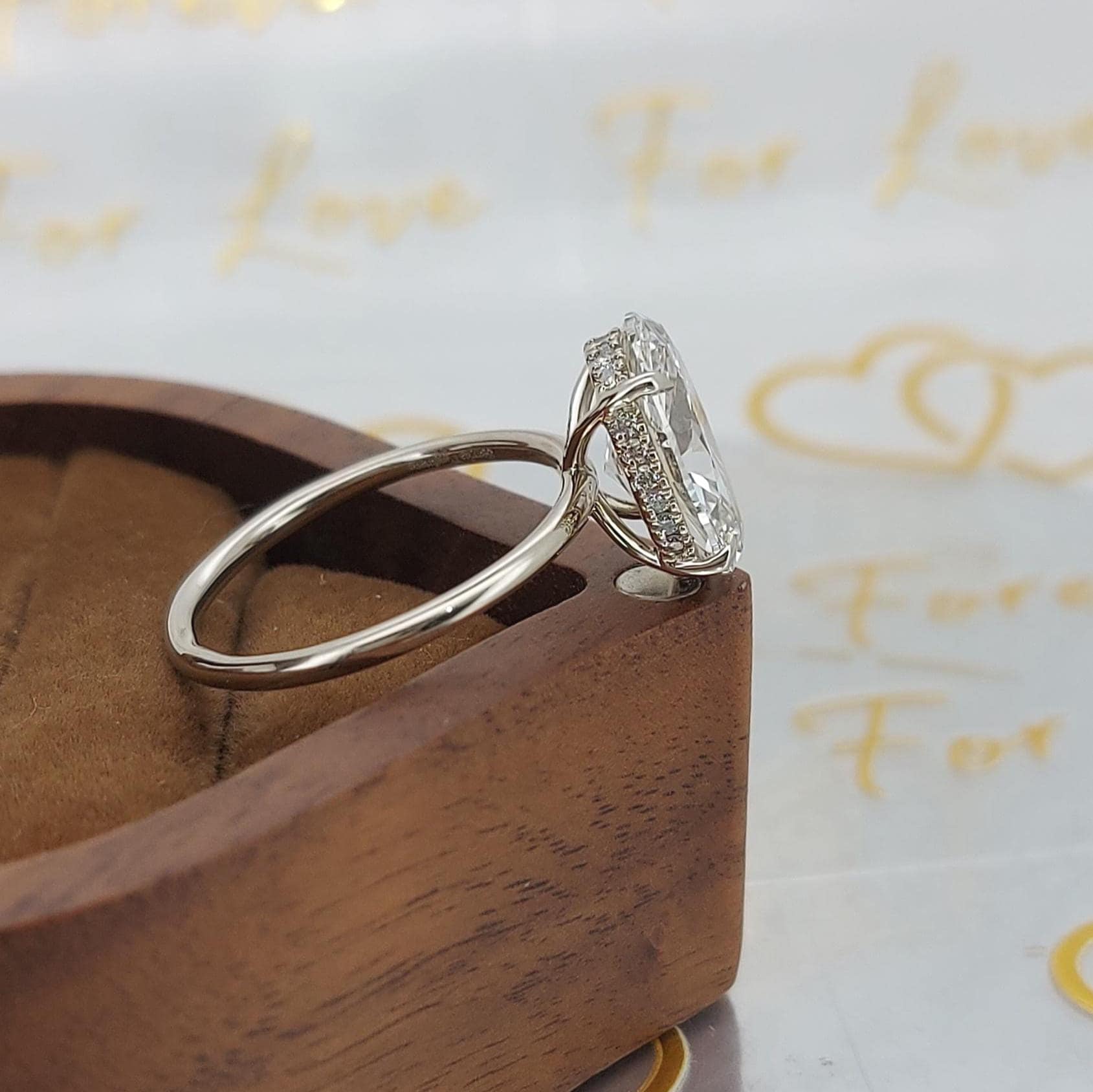 3 Ct IGI Certified Oval Lab Diamond Solitaire Engagement Ring