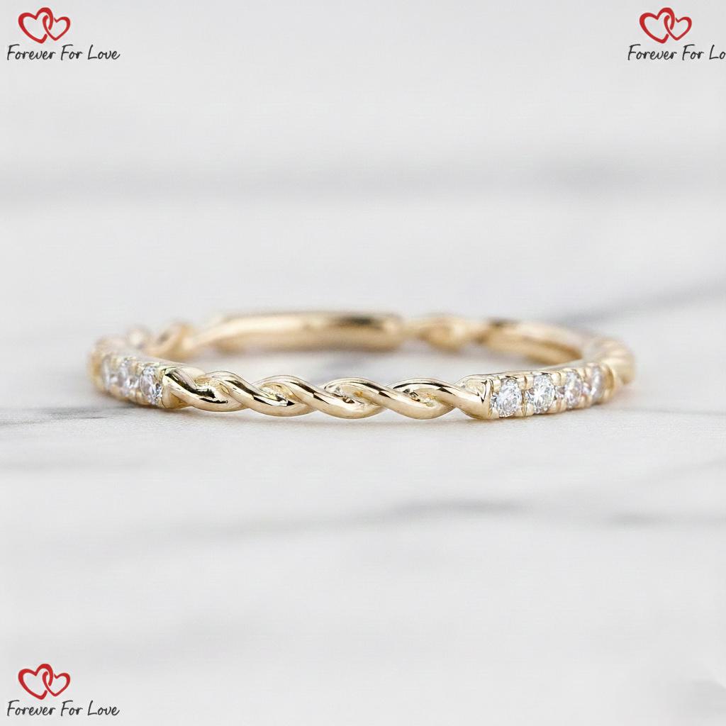 Round Lab Diamond Engagement Ring