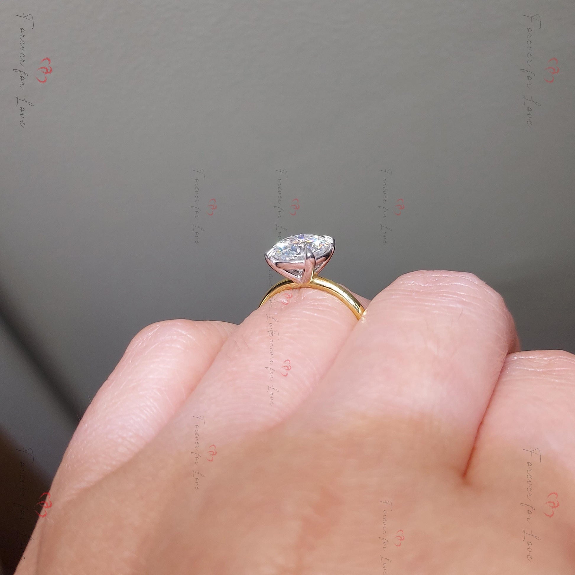 2 Ct Round Moissanite Solitaire Engagement Ring