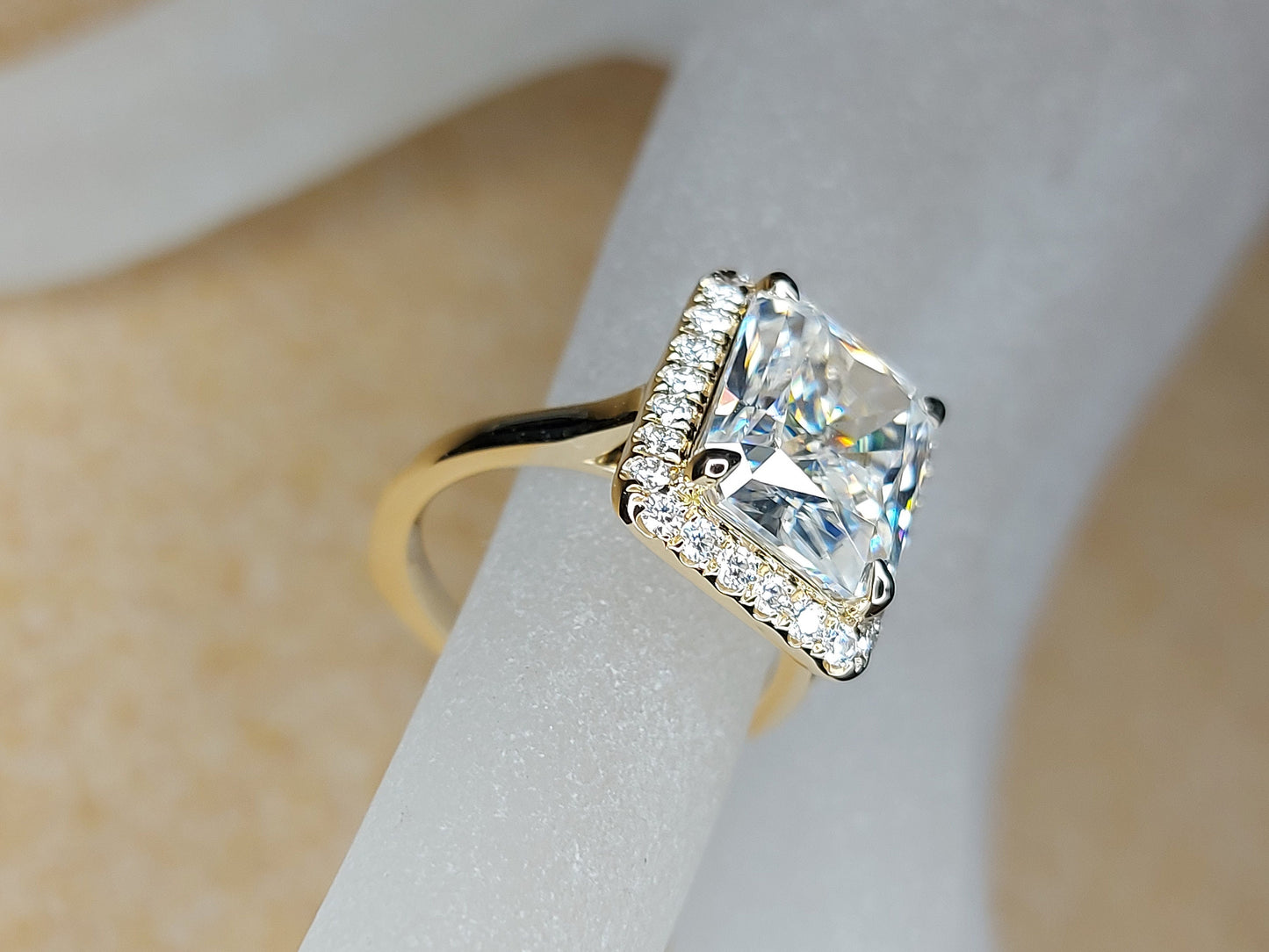 Bague de fiançailles auréole radiant de 5 carats Radiant cut 1Ct Moissanite taille brillant engagement ring in Gold or Platinum — custom handcrafted by Forever For Love