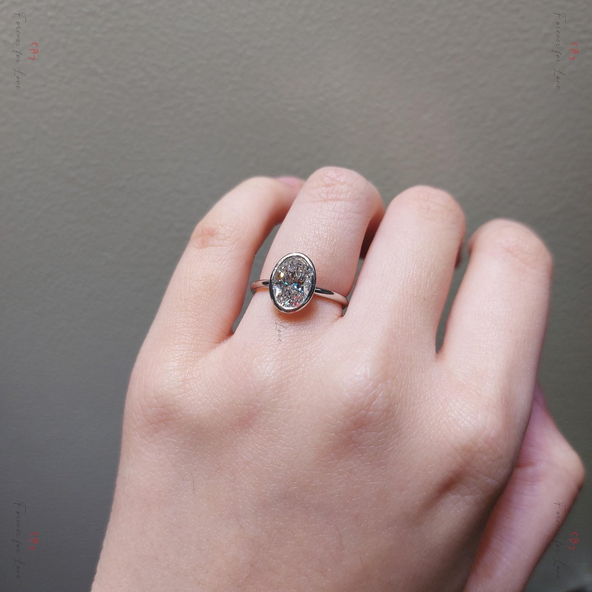 1 Ct IGI Certified Oval Lab Diamond Engagement Ring