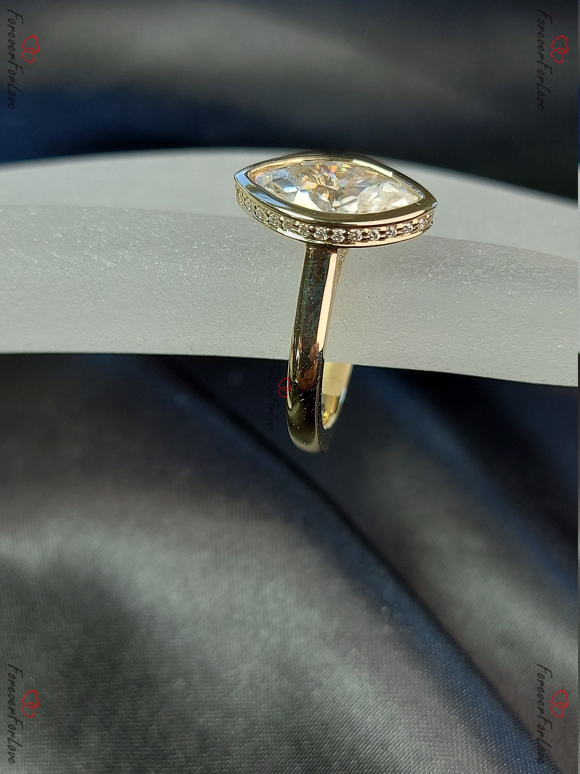 Marquise Diamond, Moissanite Engagement Ring