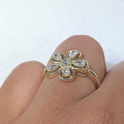 Pear Lab Diamond Ring