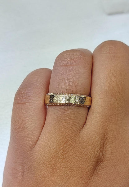 Round Diamond Stacking Ring