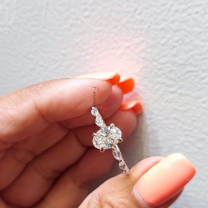 1 Ct IGI Certified Oval Diamond Engagement Ring
