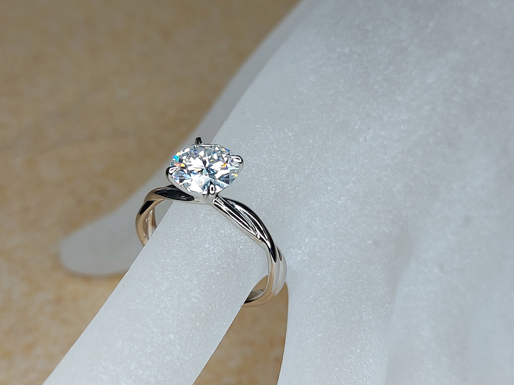 1 Ct Round Natural Diamond Solitaire Engagement Ring