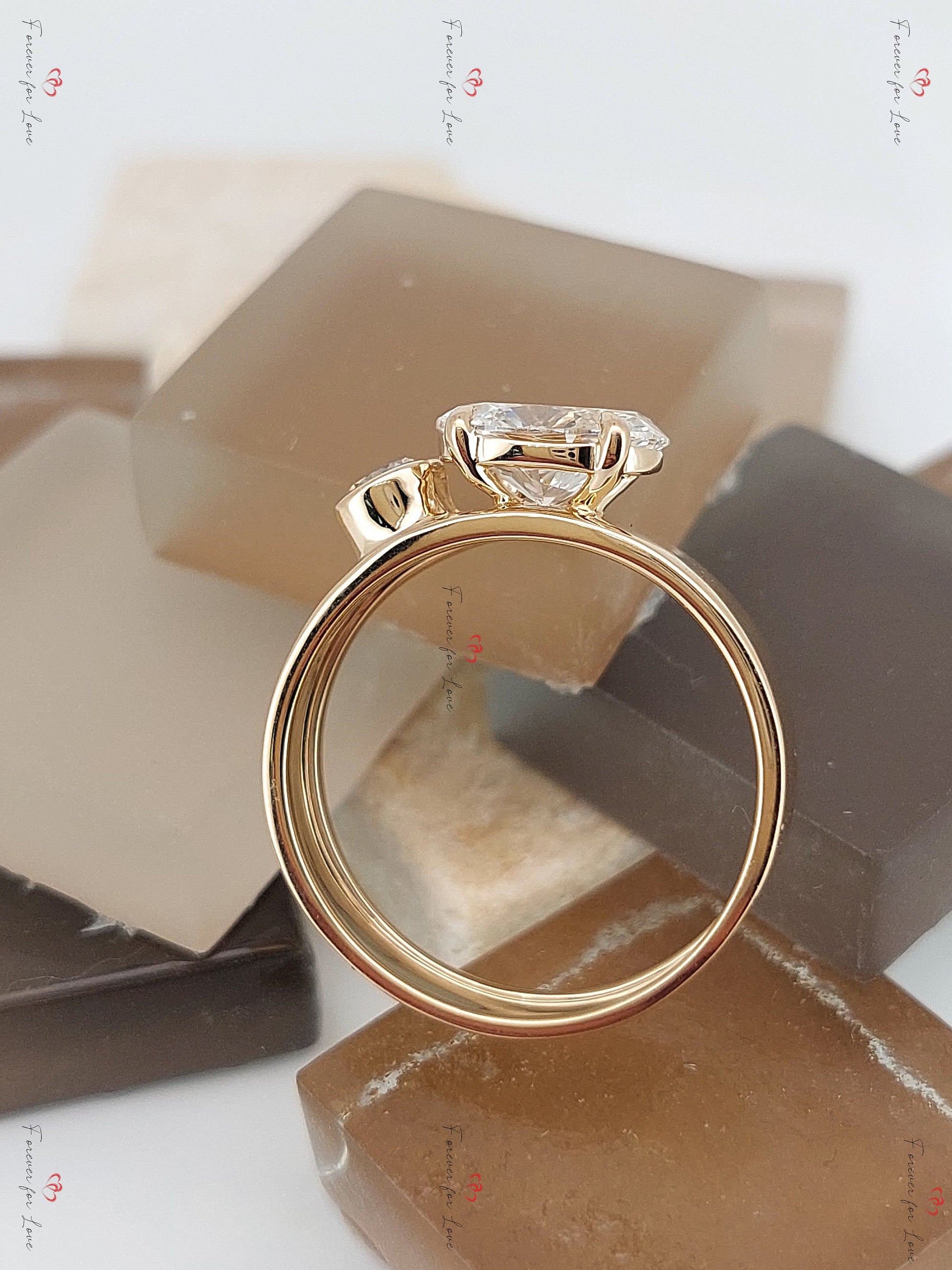 2 Ct IGI Certified Oval Lab Diamond Engagement Ring