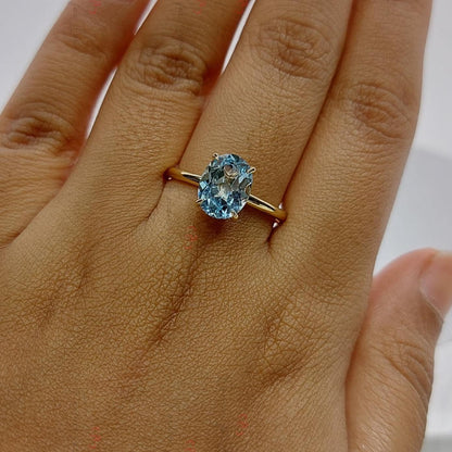 1 Ct Oval Aquamarine Solitaire Engagement Ring