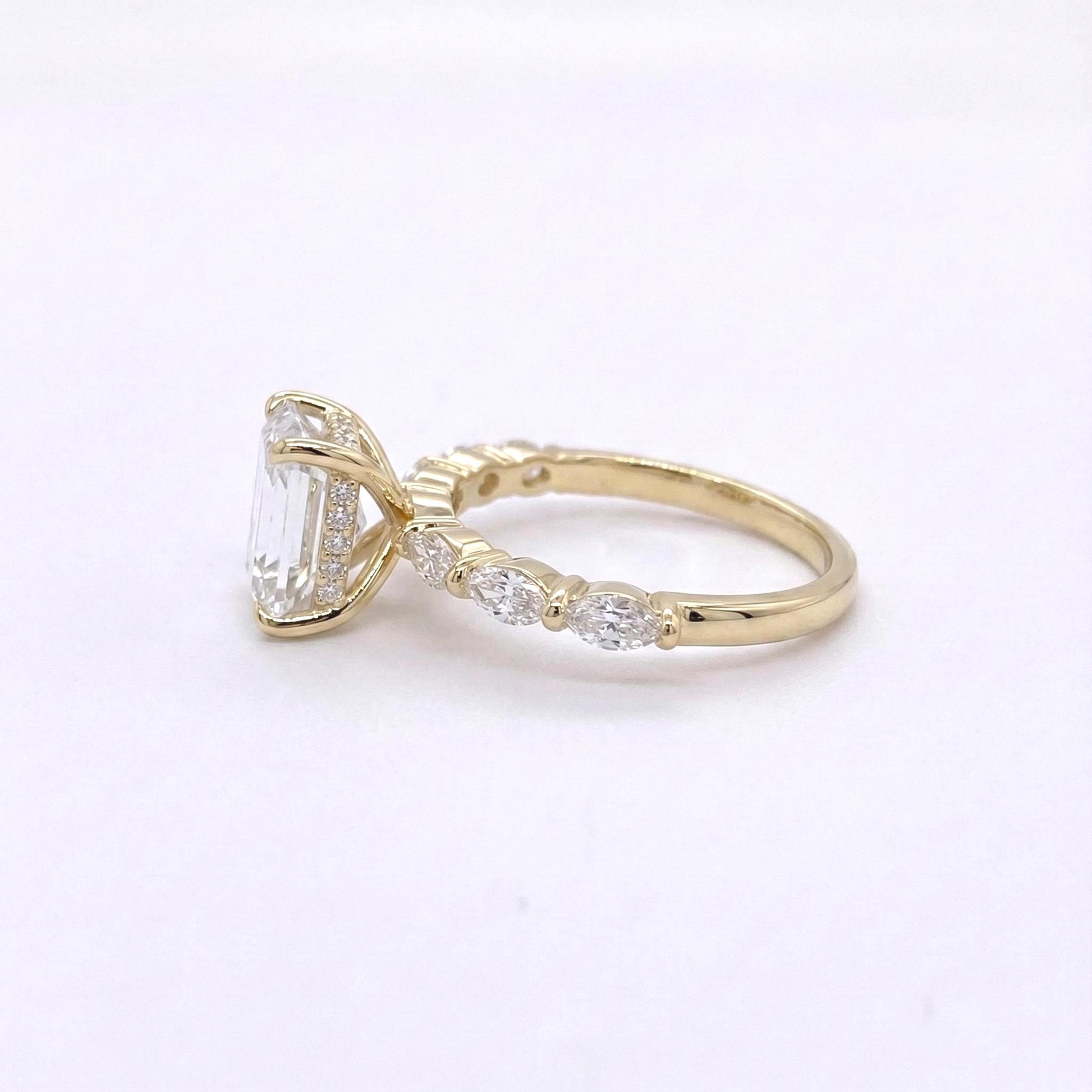 5.5 Ct IGI Certified Emerald Lab Diamond Engagement Ring