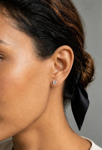 Boucles d'oreilles clous en diamant taille trillion 0,75 CTW, clous taille trillion, boucles d'oreilles en diamant, or massif 14K, boucles d'oreilles pour tous les jours, cadeau parfait