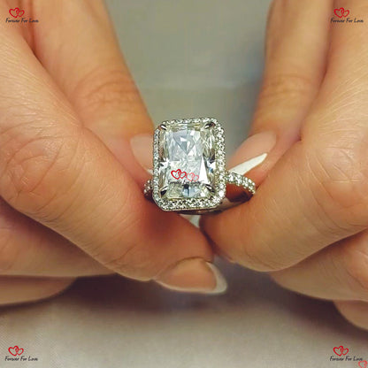 Crushed Ice Hybrid Radiant Cut Moissanite Halo Diamond Engagement Ring