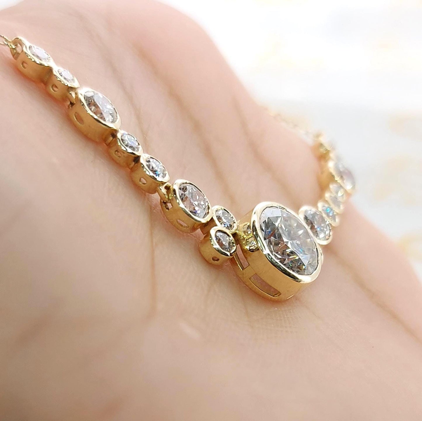 14K Massives Gold Rundhalskette für die Hochzeit, Labordiamant Rundhalskette, Einzigartiges Design, Kabelkettenhalskette, Perfektes Jubiläumsgeschenk. Moissanite engagement ring in Gold or Platinum — custom handcrafted by Forever For Love