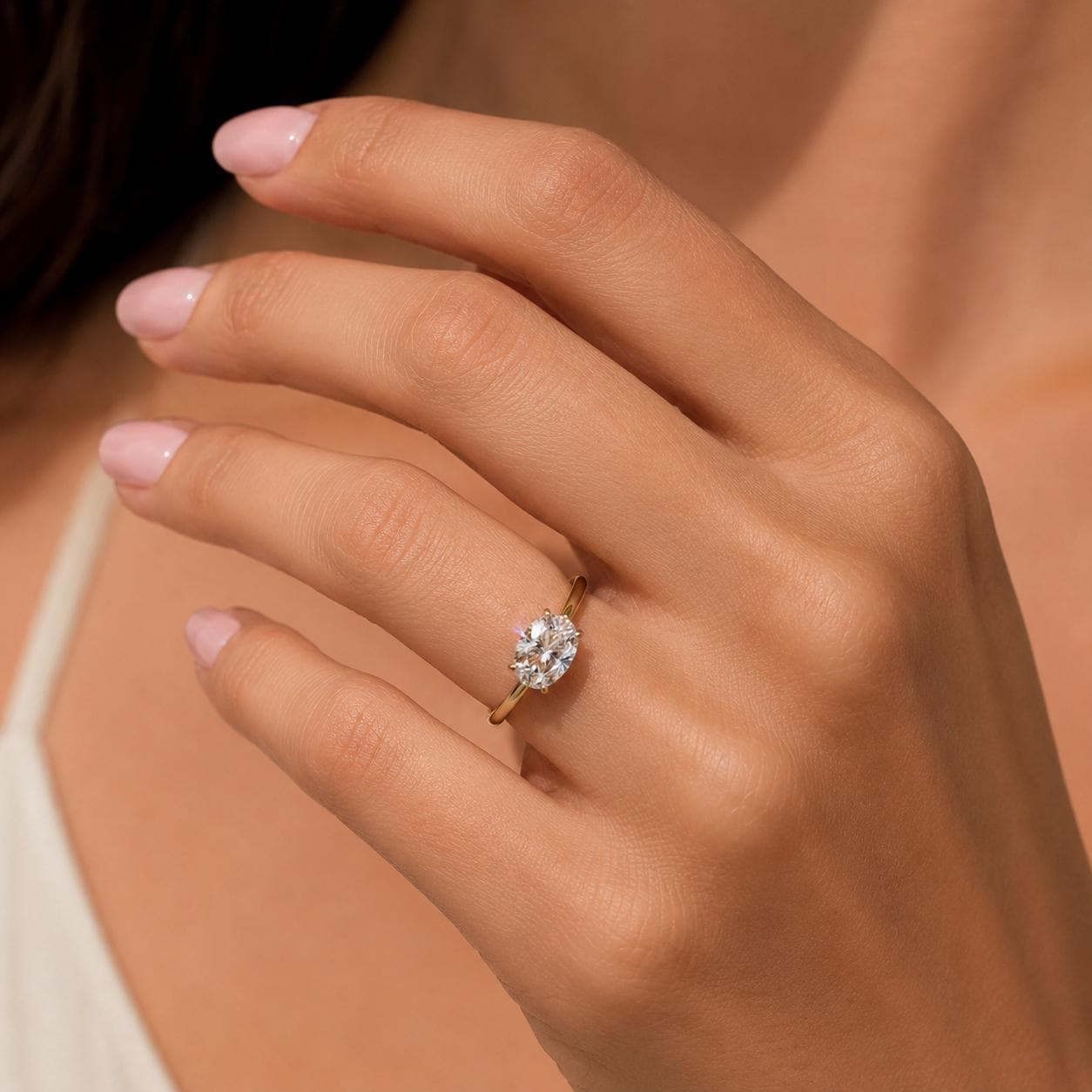1,02 Karat ovaler Labor-Diamant-Verlobungsring quer gefasst Oval cut Moissanite engagement ring in 935 Argentium Silber — custom handcrafted by Forever For Love
