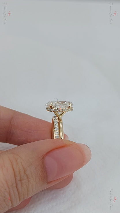 3 Ct Oval Moissanite Eternity Band