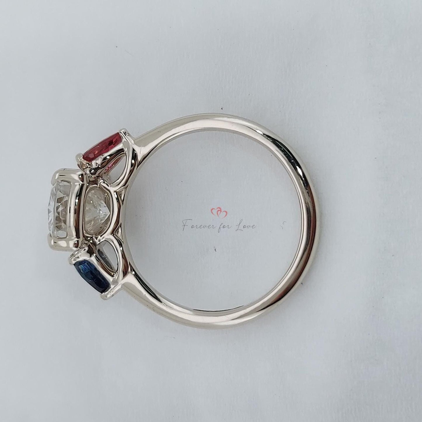 Bague de Fiançailles Diamant de Laboratoire Coussin 2,3 Ct E VVS2 Cushion cut 1Ct Moissanite taille brillant engagement ring in Gold or Platinum — custom handcrafted by Forever For Love