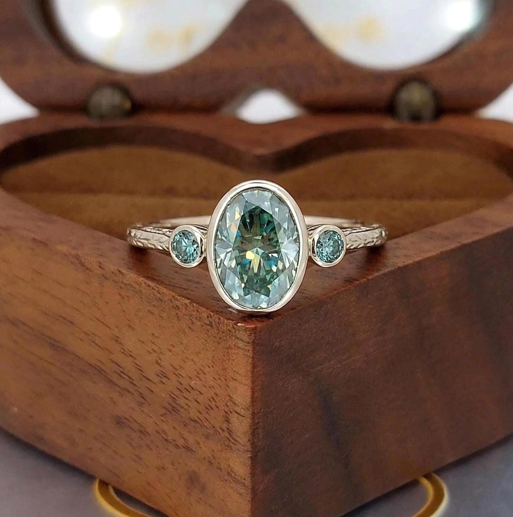 1.6 Ct Oval Moissanite Solitaire Engagement Ring