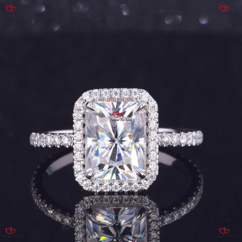 Radiant Cut Diamond Engagement Ring With Halo