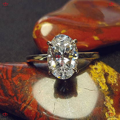 Crushed Ice Oval Moissanite Engagement Ring