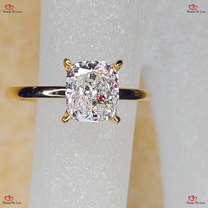 Exquisite  Cushion Cut Diamond Engagement Ring