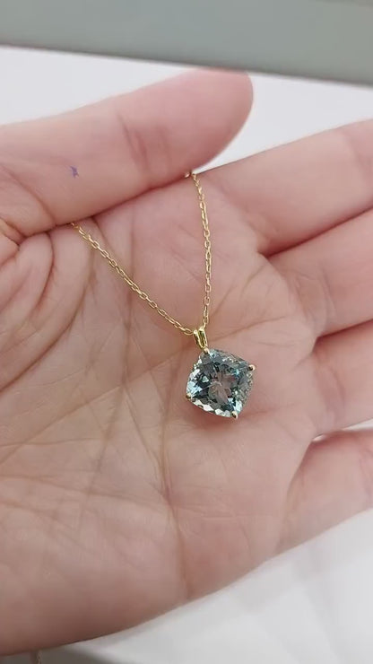 Ocean Dream | 4 Carat Cushion-Cut Aquamarine Pendant Necklace
