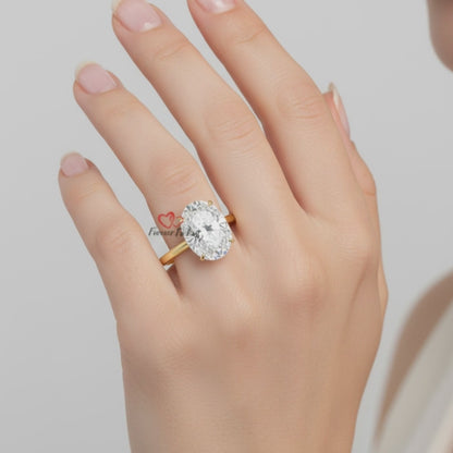 Bague de fiançailles solitaire en or blanc avec moissanite ovale et glace pilée