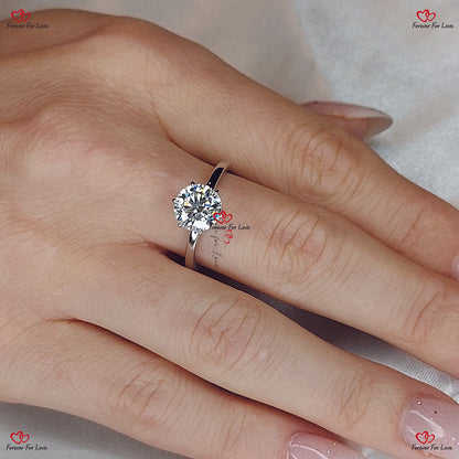 Round Solitaire Diamond Engagement Ring