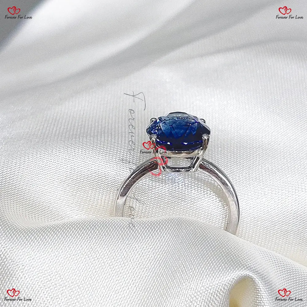 Blue Sapphire Oval Engagement Ring - Royal Blue Ceylon Sapphire in Solid White Gold