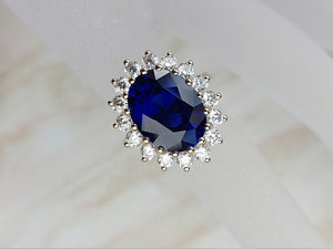 Vintage Blue Sapphire Engagement Ring, Princess Diana Certified Oval cut 14k yellow gold natural diamond ring, 6 Ct Blue sapphire ring.